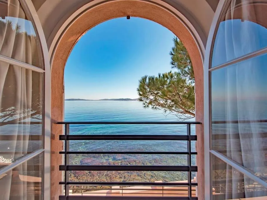 Propriete De Luxe En Bord De Mer Grimaud Villa