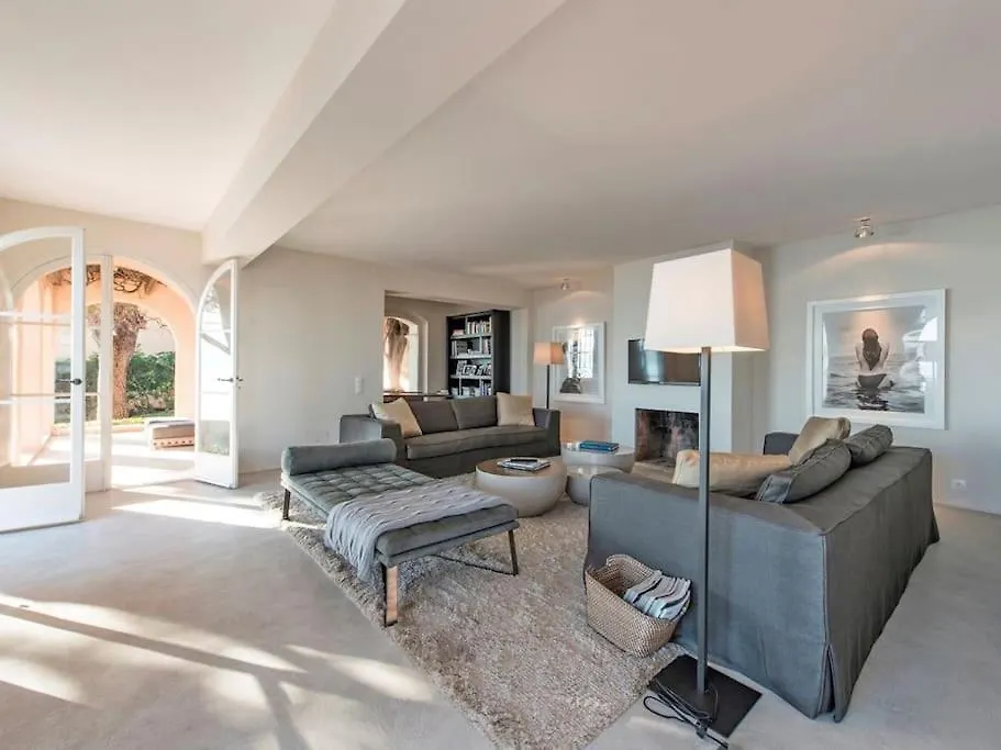 Propriete De Luxe En Bord De Mer Grimaud Villa